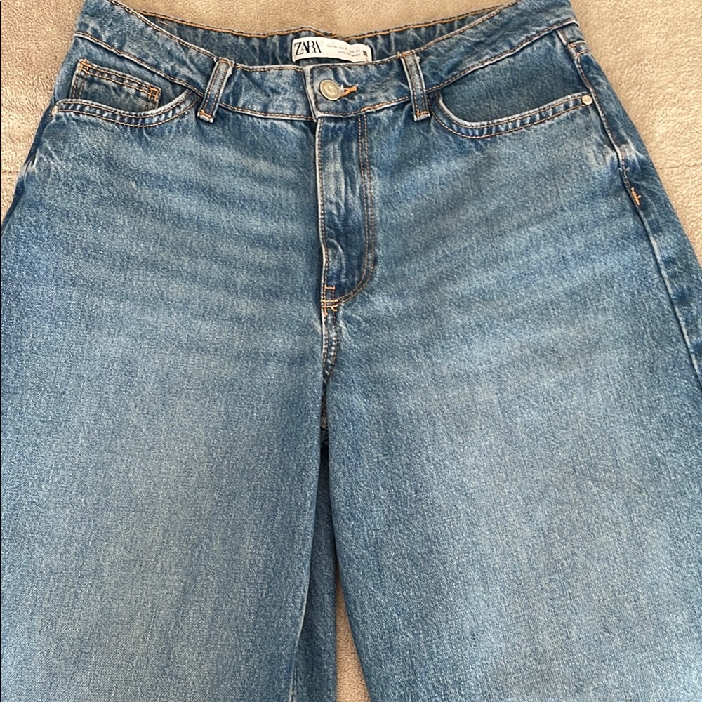 Zara Classic Wide Leg Jeans